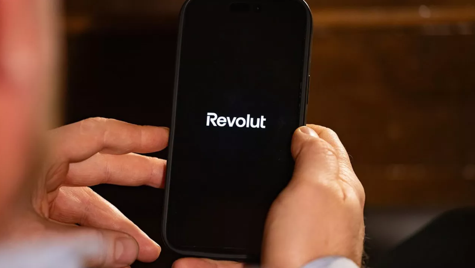 Revolut obtient sa licence bancaire en France